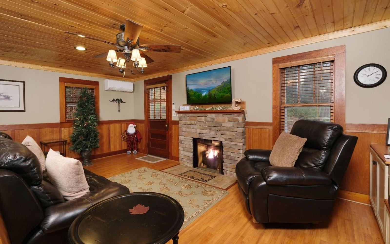 Karens Cozy Cottage جاتلينبرج المظهر الخارجي الصورة